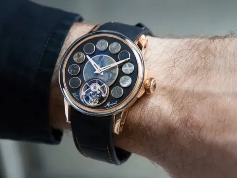 Không gắn kim cương hay đá quý, chiếc đồng hồ này vẫn có giá gần 6 tỷ đồng, ghi danh Guinness vì kỷ lục 'ngoài hành tinh' độc nhất vô nhị