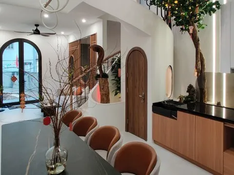 Căn nhà 44m2 với thiết kế khắc phục nhược điểm không gian bị méo ở Hà Nội