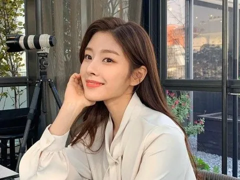 Tốn cả chục triệu trên hội nhóm bán hàng công ty, lương tăng không đủ ăn trưa với cà phê