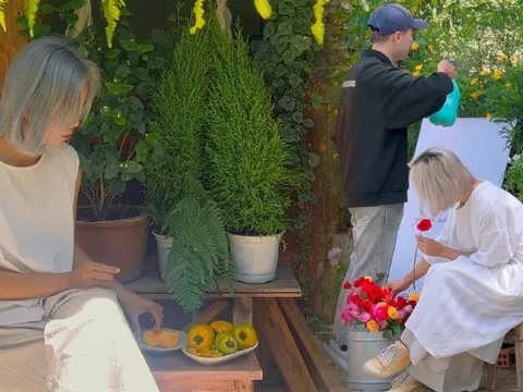 Cô gái 22 tuổi lên Đà Lạt mở quán cafe, ở nhà gỗ 15m2: “Muốn sống chill và bình yên thì cần chuẩn bị kỹ”