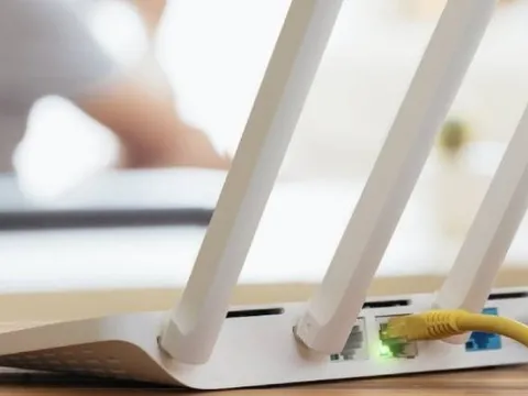 Đừng dại đặt những thứ này gần bộ phát Wifi: Vừa tốn điện vừa làm mạng chập chờn