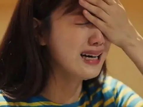 Qua 18 tuổi vẫn chưa có kinh nguyệt, cô gái đi khám mới biết mình cùng giới tính với bạn trai