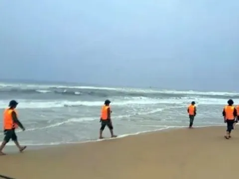 Một người Hàn Quốc tử vong do đuối nước khi tắm biển ở Hội An