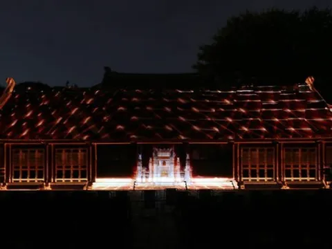 Thêm một điểm tham quan ở Hà Nội mở Tour đêm: Trình diễn 3D hoành tráng, du khách hào hứng vì đã đợi nhiều năm