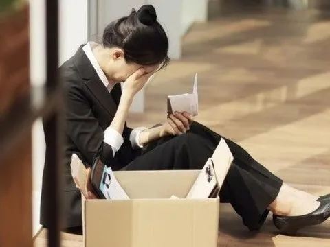 40 năm trong nghề, tôi nhận ra 4 sai lầm nhân viên rất dễ mắc phải: Muốn yên ổn, hãy tránh xa!