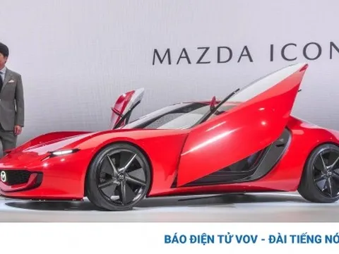 Mazda trình làng mẫu concept Iconic SP mới với ngoại hình đầy bóng bẩy