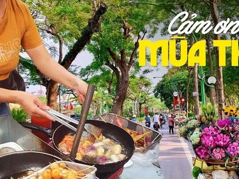 Mùa thu đã giúp nhiều người Hà Nội cải thiện thu nhập, cô hàng hoa có thêm tiền đóng học phí cho con