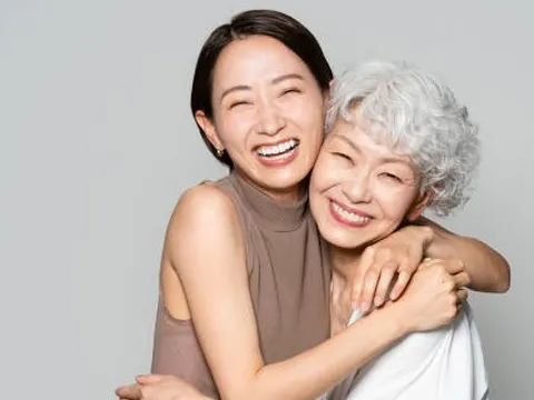 63 tuổi, con gái nhờ chăm cháu, tôi nói 4 yêu cầu: Giờ, con xem tôi như người lạ, tôi đã sai ở đâu?