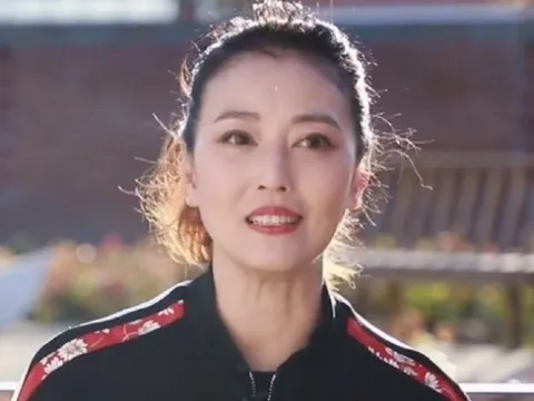 Nữ thần sắc đẹp một thời bị khán giả công khai chê già, rời showbiz sống đời cô độc cùng 1700 tỷ