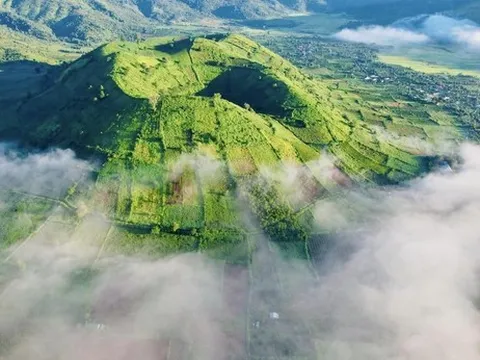 Phát hiện ngọn núi lửa ở Tây Nguyên, báo Anh ca ngợi là “một trong 10 ngọn núi lửa đẹp nhất thế giới"