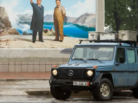 Chạy không quá 80km/h, xe chưa từng “nằm đường” khi phượt gần 900.000km xuyên 215 quốc gia