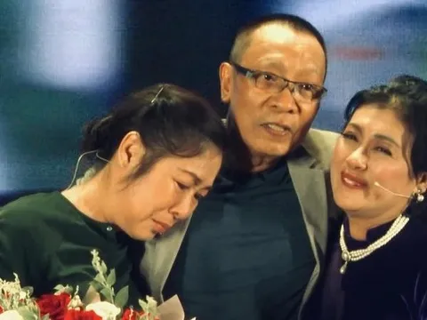 MC Lại Văn Sâm kể thời khó khăn, phải gửi tiền sang Nga trả nợ, Hồng Vân, Hồng Đào bán đồ si