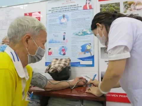 TP HCM: Trạm y tế "hút khách" người bệnh đái tháo đường đến khám