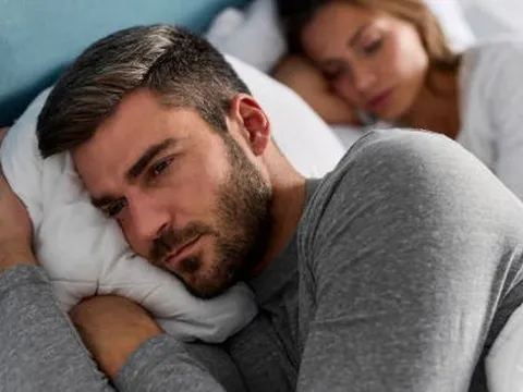 Nguyên nhân đáng sợ khiến nam giới toàn cầu "yếu" đi trong 50 năm