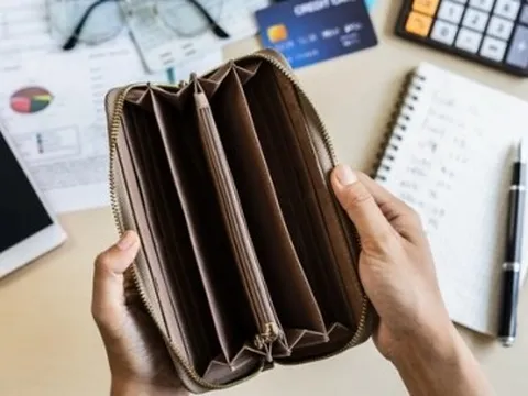 Nếu bạn không nhiều tiền, hãy bắt đầu làm 10 điều sau