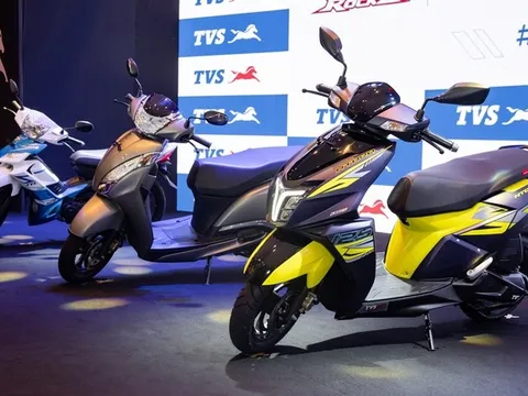 Hãng xe máy lớn thứ 4 thế giới vào VN: Đấu Honda bằng loạt xe giá từ 25,8 triệu, có nghe nhạc, xem dẫn đường