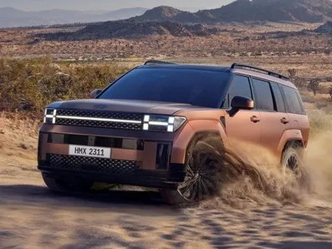 4 yếu tố này dễ giúp Hyundai Santa Fe 2024 bán chạy nhưng 1 điểm thiết kế có thể làm mất khách