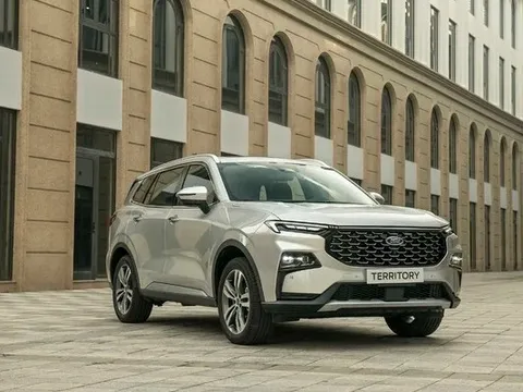 Những mẫu ô tô giảm giá mạnh thời điểm cận Tết Dương lịch