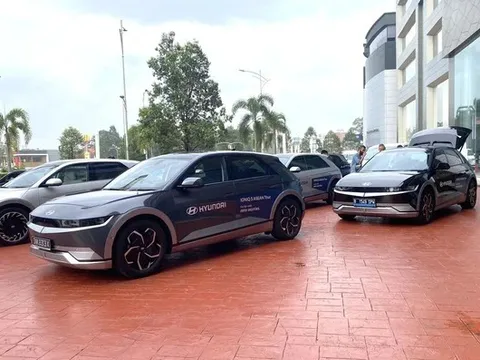 Hyundai mang 5 chiếc Ioniq 5 đi xuyên 5 quốc gia, điểm cuối là Việt Nam