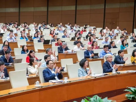 Quốc hội thông qua Luật Nhà ở, Tổng LĐLĐ xây nhà ở xã hội từ nguồn vốn nào?