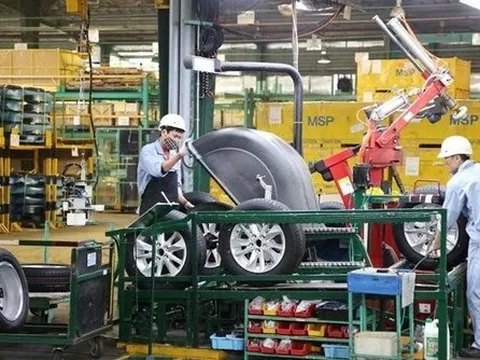 Bác bỏ đề xuất ưu đãi thuế linh kiện ô tô nhập khẩu