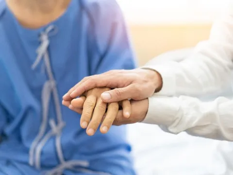 Tọa đàm - tư vấn sức khỏe: Đối mặt, phòng tránh các bệnh thời đại