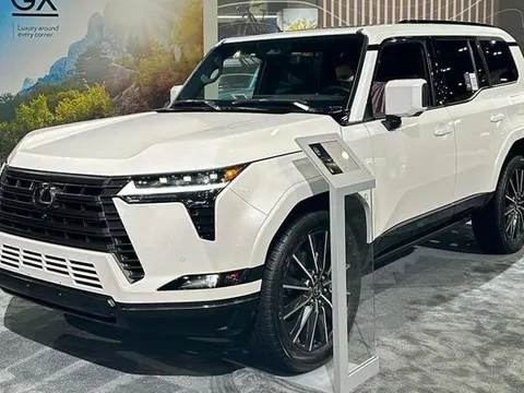 Hé lộ trang bị của Lexus GX 2024 sắp ra mắt Việt Nam: Đã có ADAS, vô lăng trợ lực điện, hộp số tự động 10 cấp
