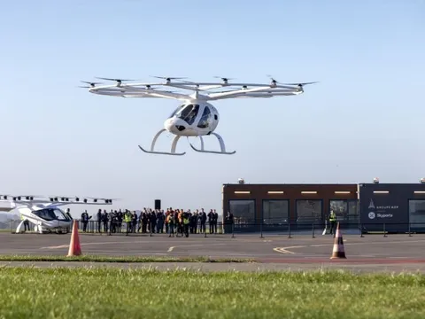 Phương tiện giao thông chạy điện như trong phim đang ứng dụng đời thực