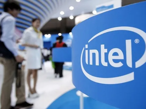 "Biến lớn" với gã khổng lồ ngành chip: Nhãn dán “Intel Inside” trên máy tính có thể biến mất sau hàng chục thập kỷ thống trị