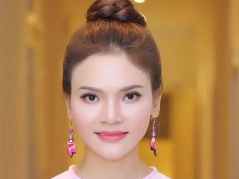 Ca sĩ Việt trẻ nhất được phong tặng NSND sống độc thân ở cơ ngơi 8.000 m2