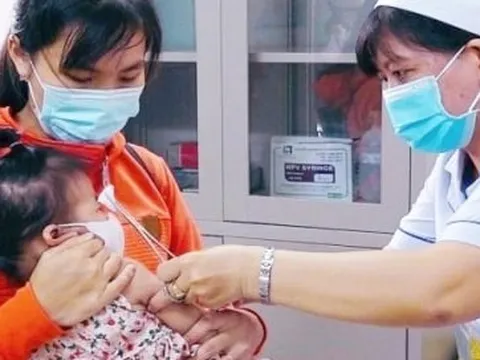 Thiếu vaccine tiêm chủng mở rộng: Thứ trưởng Y tế lên tiếng