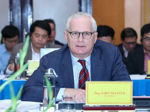 Nhiều doanh nghiệp bán dẫn đang tăng gấp đôi số tiền đầu tư vào Việt Nam