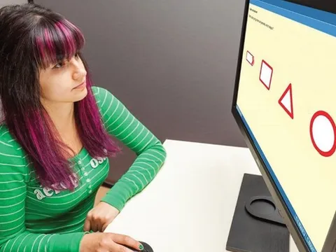 Thi lý thuyết lái xe tại quốc gia này không đơn giản: Một người trượt 59 lần mới đỗ, tốn hơn 42 triệu đồng tiền thi lại