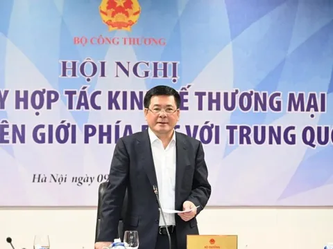 Cần hạn chế và đi tới “đoạn tuyệt” với xuất khẩu qua đường tiểu ngạch