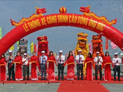 Cà Mau thông xe cầu Ông Đốc