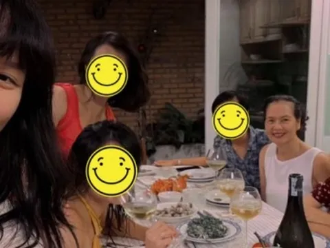 Hải Tú khoe ảnh về thăm gia đình, nhan sắc người mẹ từng là Hoa khôi Vũng Tàu lọt vào camera gây chú ý