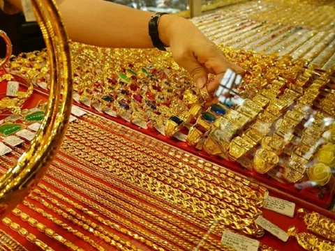 Thế giới tăng mua vàng: "Cuộc đua" dự trữ vàng