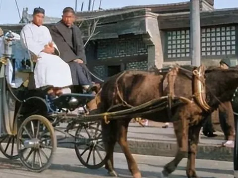 Ảnh cũ nhà Thanh: Cận cảnh "siêu xe" của quý tộc nhà giàu, là biểu tượng cho địa vị và gia thế thời bấy giờ