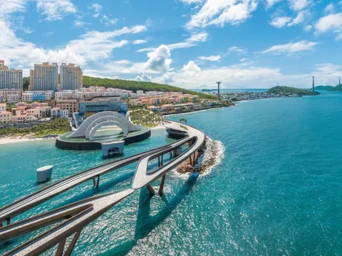 Khách sạn mang thương hiệu Hilton lần đầu xuất hiện tại Việt Nam: Sở hữu tầm view ‘triệu đô’ bao trọn cầu Hôn ở Phú Quốc