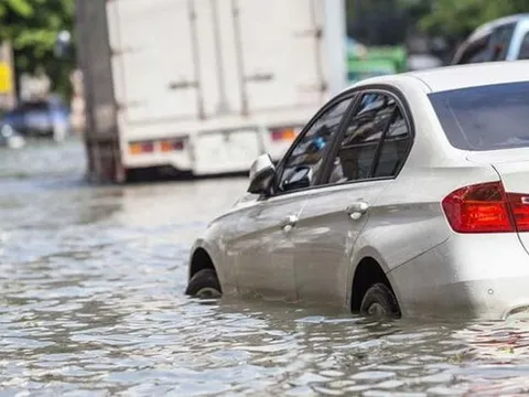 Mức ngập nước thế nào sẽ gây hư hại nghiêm trọng cho xe?