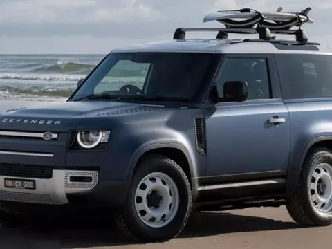 Chiêm ngưỡng Land Rover Defender Pacific Blue Edition giá hơn 2 tỷ đồng