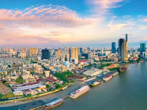 "Vùng đầu tàu kinh tế của cả nước" và những lĩnh vực ngang tầm khu vực, thế giới