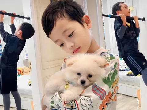 Con trai Ly Kute chăm chỉ làm điều này mỗi ngày, các fan khen nức nở: "Không sở hữu chiều cao lý tưởng mới lạ"