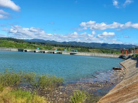 Hoạt động 3 năm, thủy điện vẫn nợ thuế khai thác cát