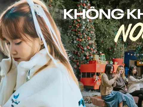 Tuyết rơi ngày Noel ở ngôi trường đẹp nhất nhì Hà Nội, dàn gái xinh xúng xính rủ nhau check-in