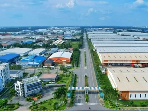 Bình Dương vượt thách thức đưa kinh tế về đích tăng trưởng