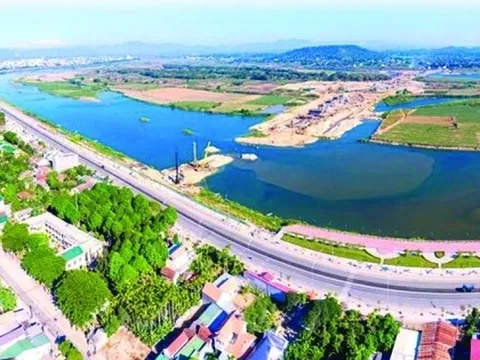 Vùng kinh tế trọng điểm miền Trung sẽ có cảng hàng không, sân bay