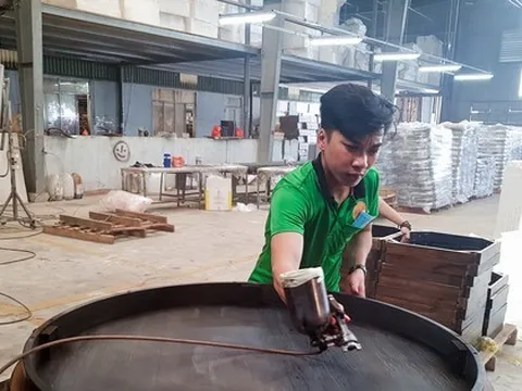 Doanh nghiệp bất ngờ cho nghỉ Tết tới 45 ngày