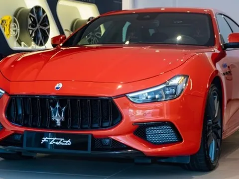 Maserati Ghibli F Tributo độc nhất Việt Nam: Màu sơn độc quyền, máy V6 mạnh 430 mã lực