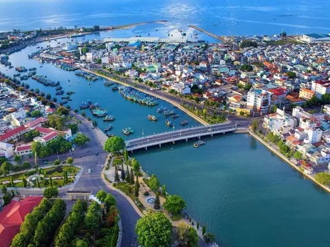 Tỉnh phía Nam giàu từ biển sẽ làm thêm tới 65 tuyến đường, 1 đường sắt tốc độ cao và 2 sân bay